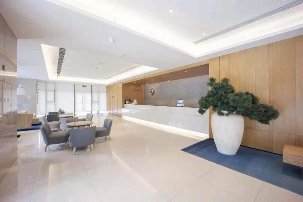 Ji Hotel Chengdu Global Center Екстериор снимка