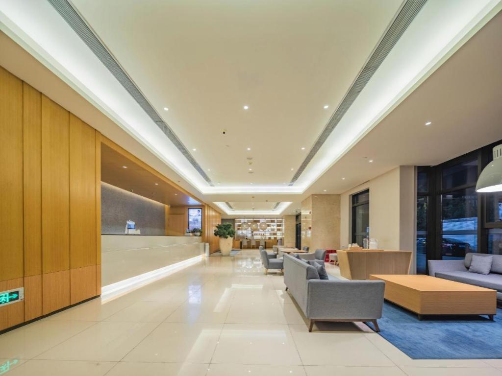 Ji Hotel Chengdu Global Center Екстериор снимка