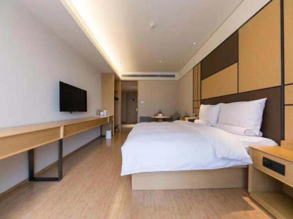 Ji Hotel Chengdu Global Center Екстериор снимка