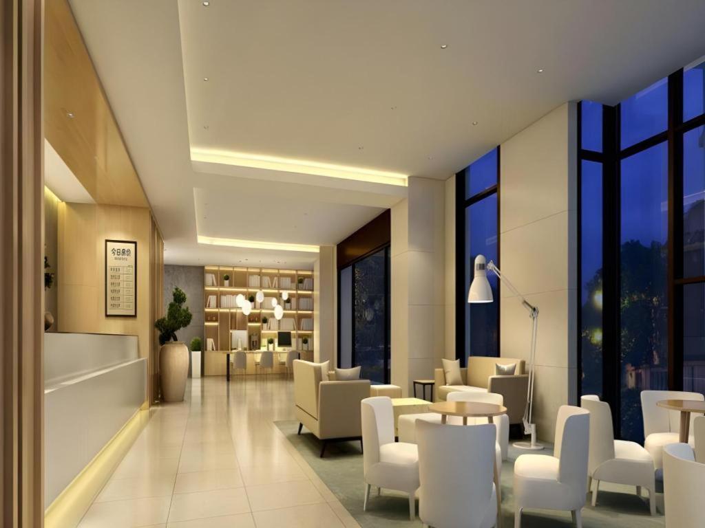 Ji Hotel Chengdu Global Center Екстериор снимка